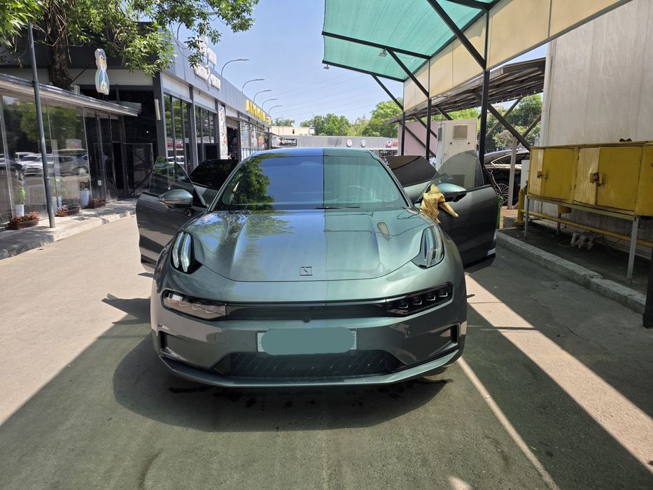 Zeekr 001 you 100кВт(13.000км пробег/2023год)