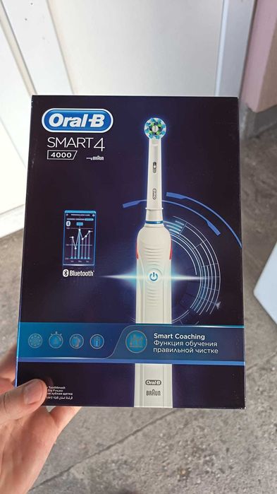 Periuta de dinti electrica Oral-B Smart 4 4000N