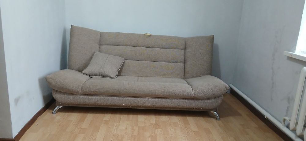 Сдам 1комнаты.В Общежитие