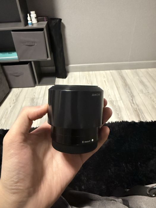 Продам обьектив sony 50 mm 1.8