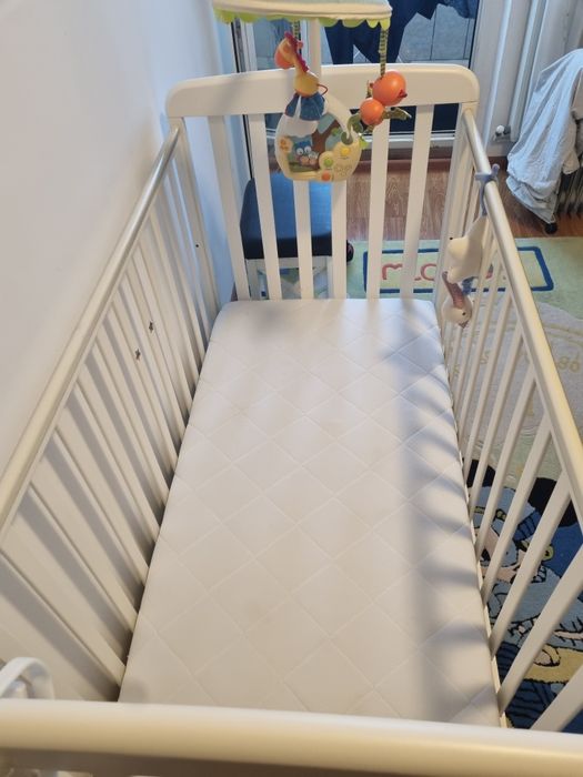 Patut de bebe cu saltea plus CADOU
