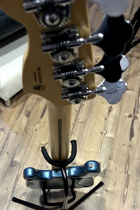 Chitara Bass Fender Player Series P-Bass MN TPL