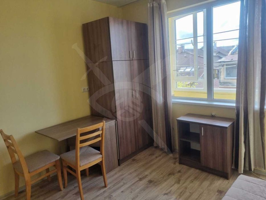 Дава се под наем Многостаен апартамент в Варна, Погреби - 98 кв.м за 657.9 € - Снимка #3