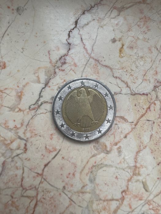 Moneda de 2€ , rara , litera "J"