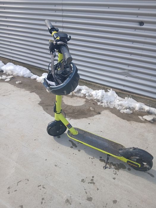 Vând trotinetă electrică Lexgo r9x lite este în garanție 2 ani