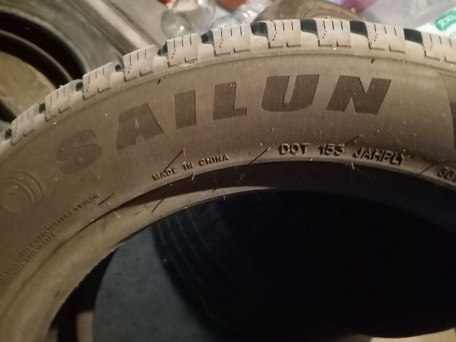 Продам шины 225/55/18