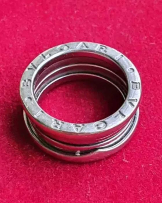 inel Aur alb Bulgari ( B01 ring ) impecabil, 10,5 gr, marimea 57