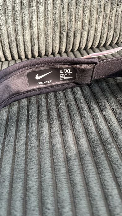 Спортна козирка Nike