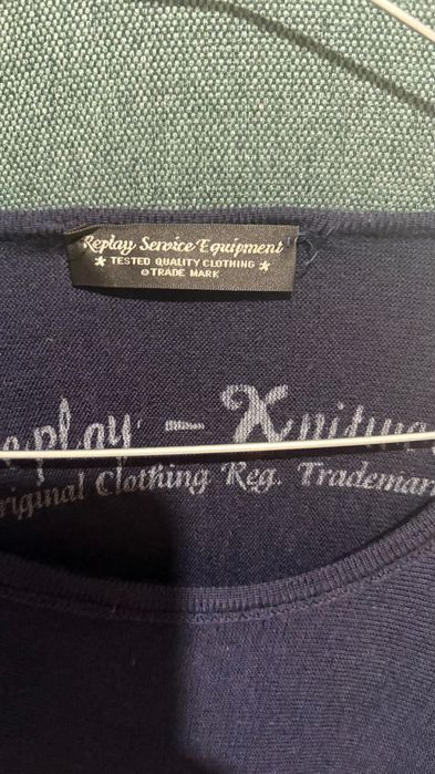 Pulover 100% merino bleumarin asimetric mărime unică