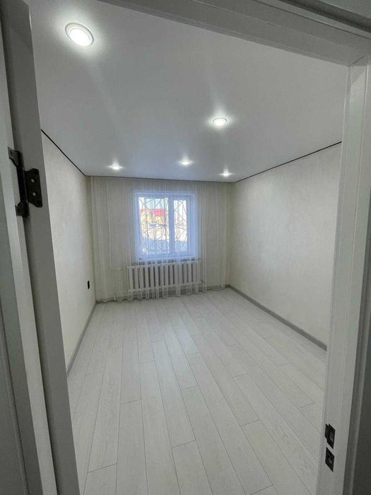 Продается 2х- комн.кв на 8 микрорайоне