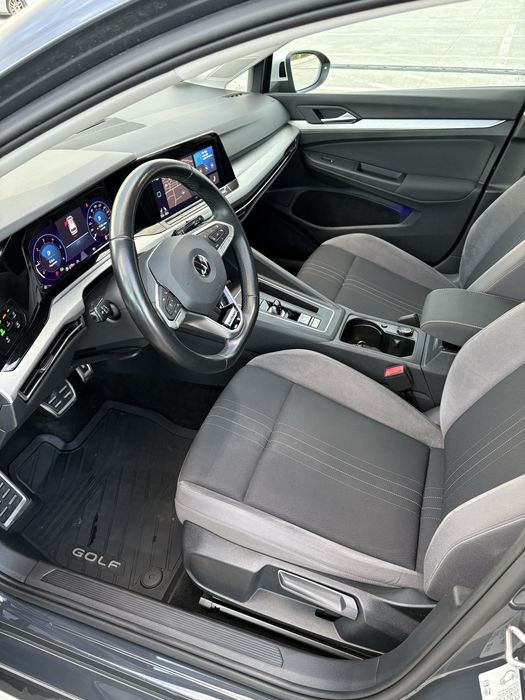 VOLKSWAGEN Golf 2021 — imagine 5