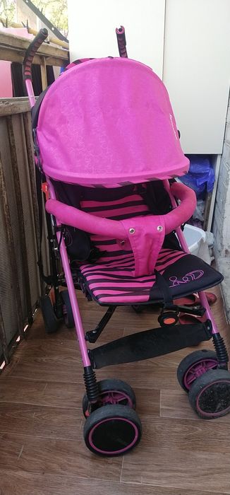 Детская прогулочная коляска