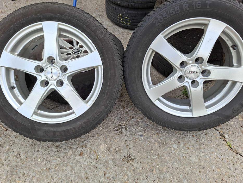 Продавам джанти с гуми R16 5x108 цент.отвор 63.4мм.За Пежо,Ситроен,Волво,Форд,