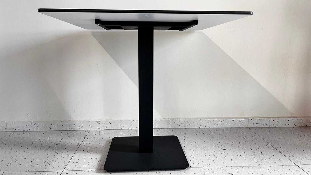 Продам столы для кафе и кофейни