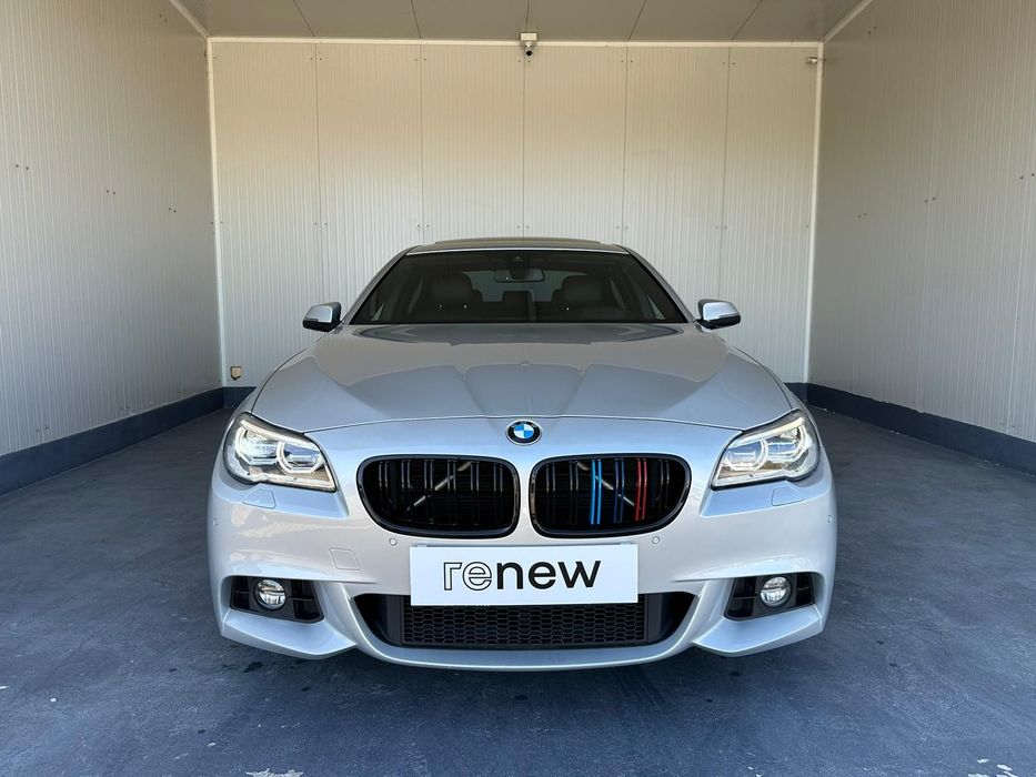 BMW Seria 5 BMW 520d xDrive F10 LCI | Pachet M Sport | Head-Up Display