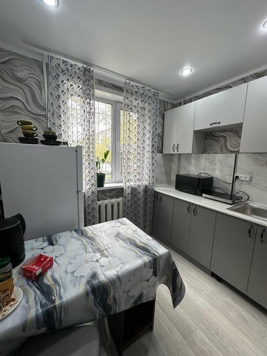 2 комн  на Месяц,Центр,т.д.Сокол