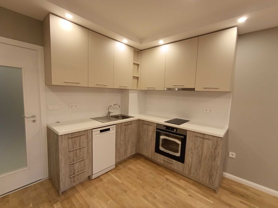 Продава се Тристаен апартамент в София, Люлин 5 - 87 кв.м за 1137 €/кв.м - Снимка #6