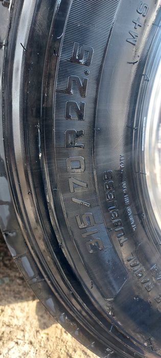 Продам шины 315/70 R22.5