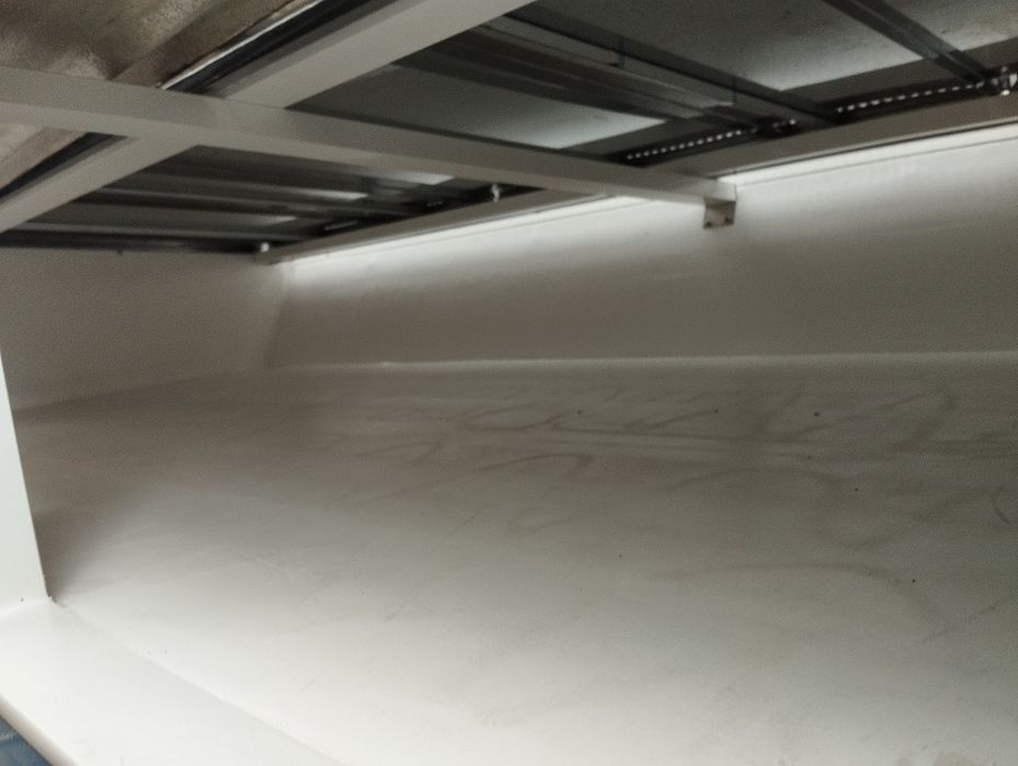 Хладилна витрина