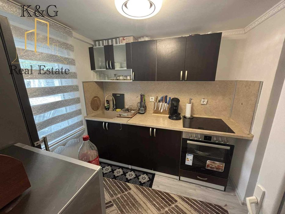 Продава се Къща в с. Киченица, Област Разград - 50 кв.м за 1530 €/кв.м - Снимка #2