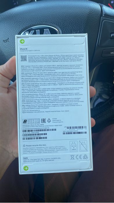 Продам айфон 16,128 гб