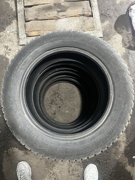 Продам резину r15
