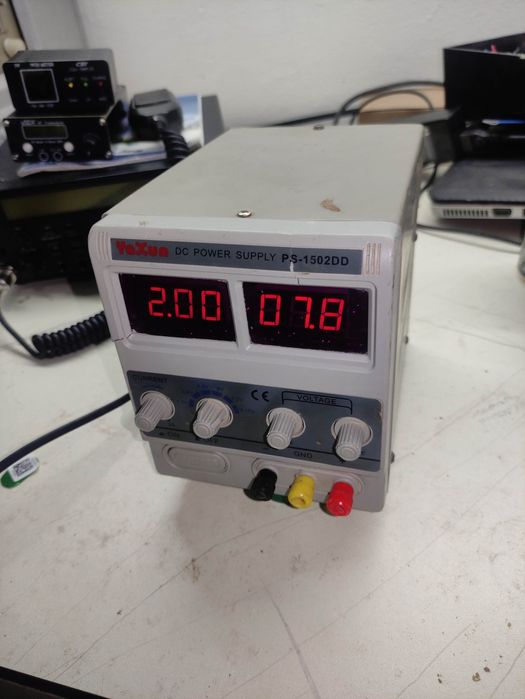 Лабораторный блок питания yaxun ps 1502dd