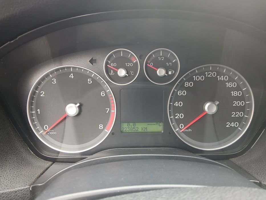 Ford Focus 2007 1.6 benzina