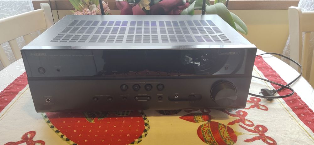 Yamaha rx- v485 продавам