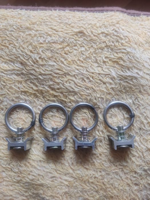 Фитинги за L образна шина . За товари!