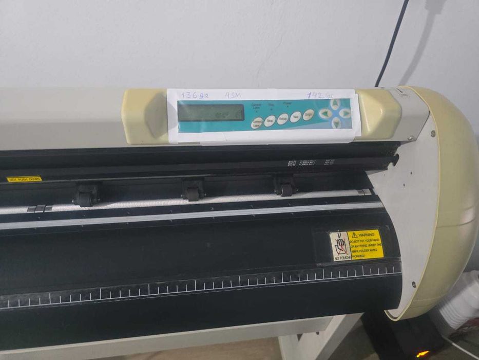 резак станок для рекламных работ