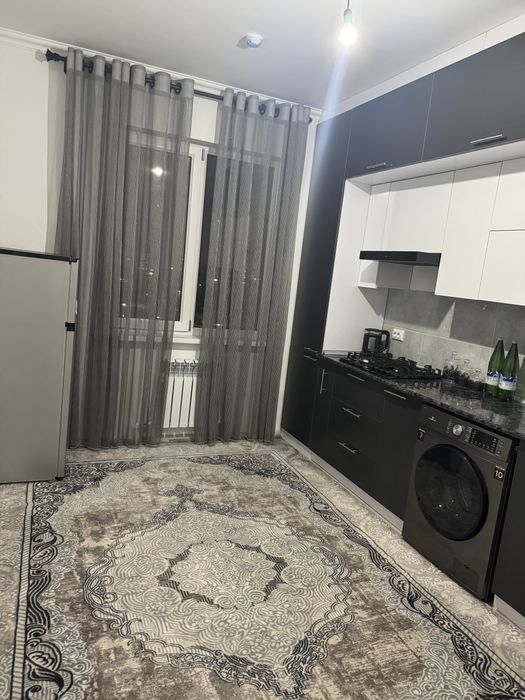 Срочно продам 2 комнатную новостройка  квартиру с кадастром