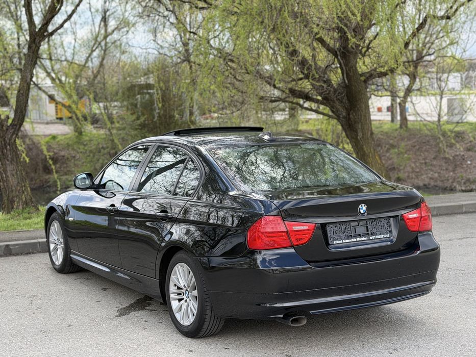 BMW 3 Series 2011 — imagine 5