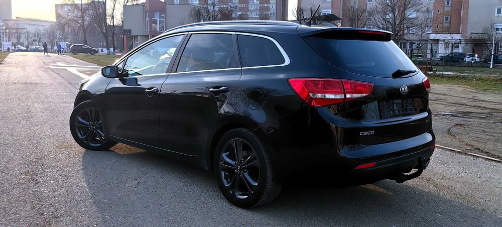 Kia Ceed GT AUTOMAT, Euro6, Bord Digital, Piele, Jante