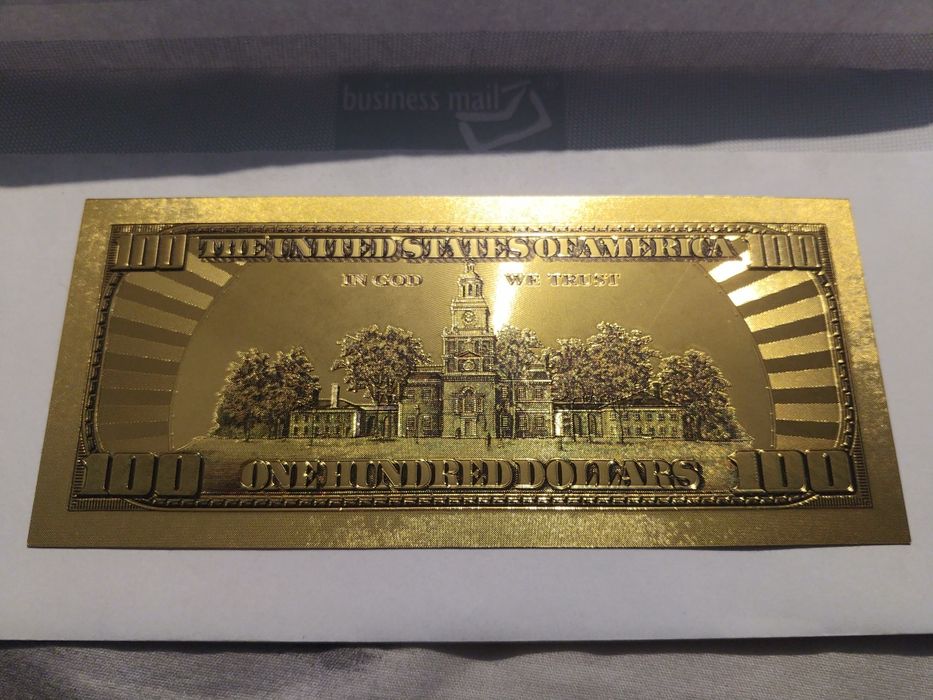 Bancnote placate cu foita de aur pur