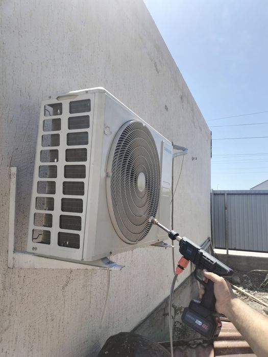 Установка кондиционера