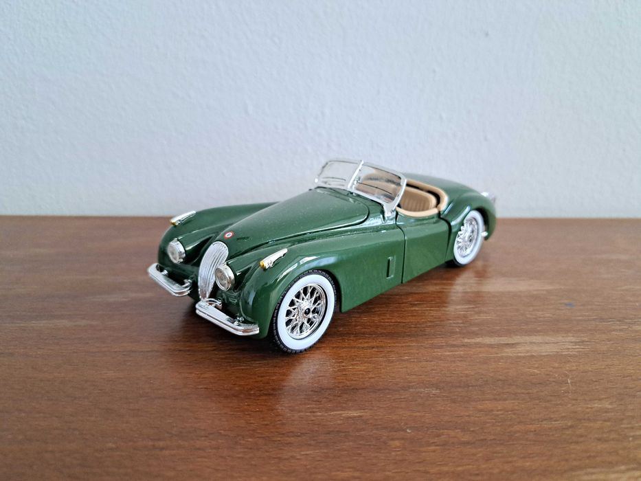 Machete 1:24 Jaguar, Land Rover, Ford, Rolls Royce, Lotus