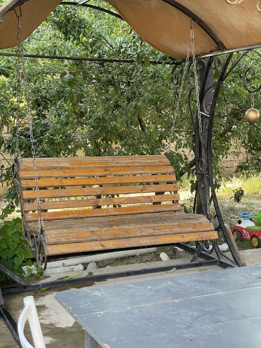 Качеля или качале качела