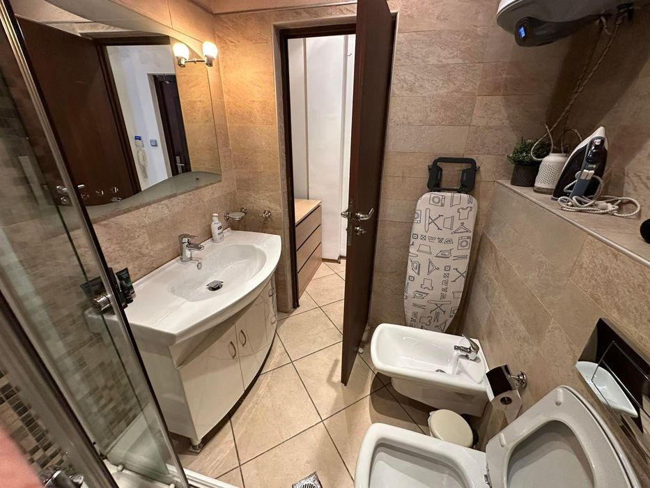 Продава се Четиристаен апартамент в София, Център - 135 кв.м за 4282 €/кв.м - Снимка #10