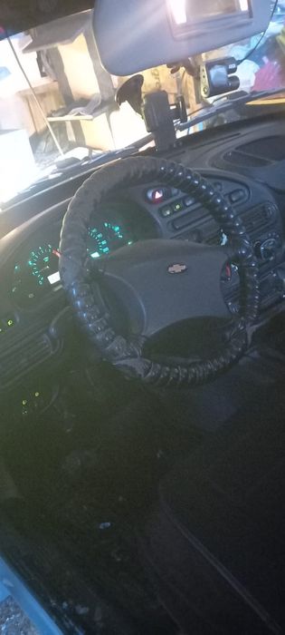 Продам нива шевролет