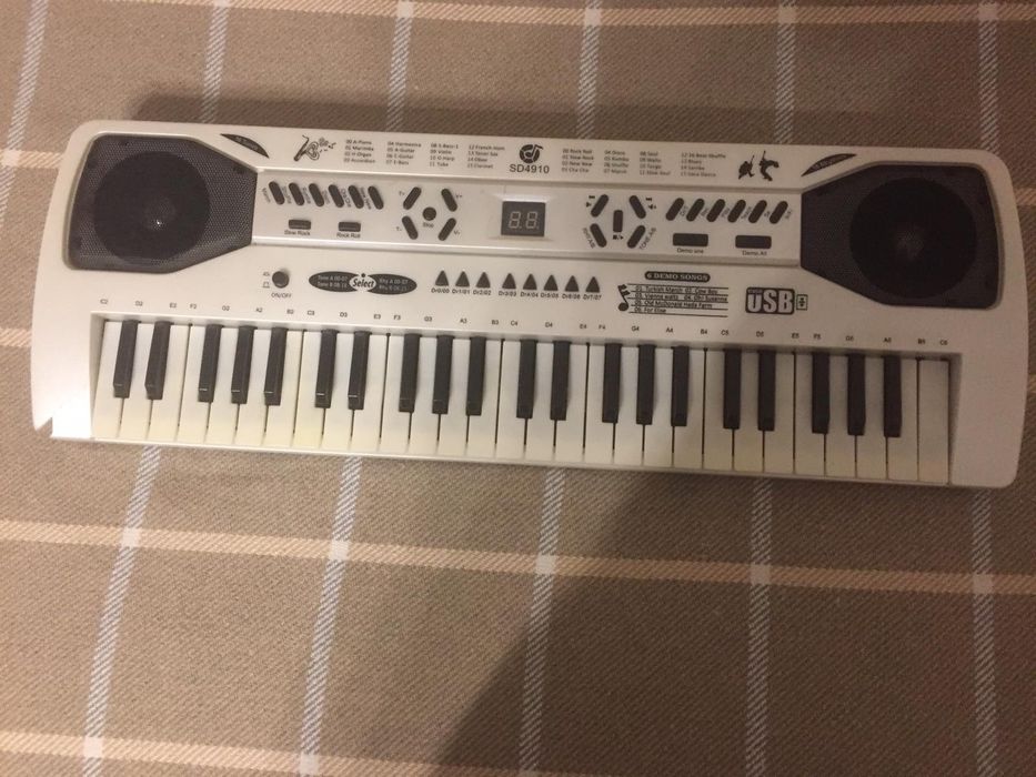 Детско пиано за начинаещи