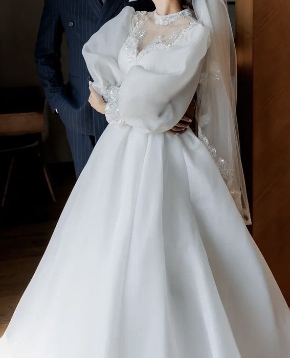 Свадебное платье б/у