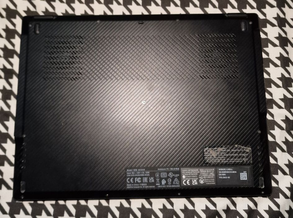 Laptop Asus ROG Flow X13