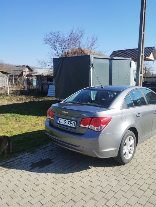 Vand Chevrolet Cruze 1.8 benzina 140 cp