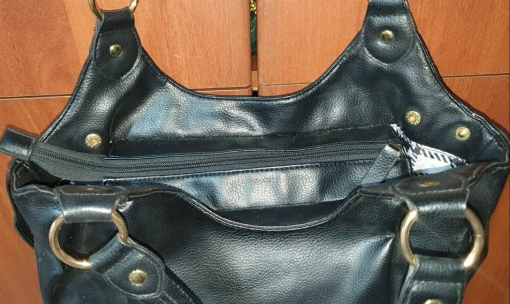 Продам кофты женские