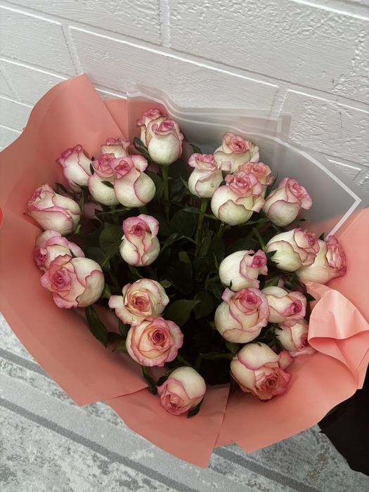 25 штук роза новые срочно 8к