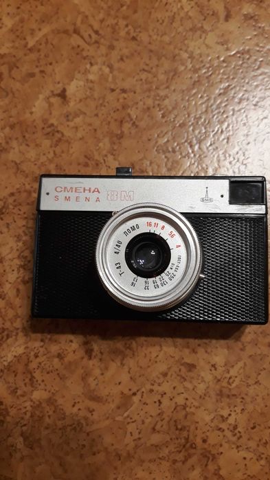 Продавам фотоапарат Смяна 8М