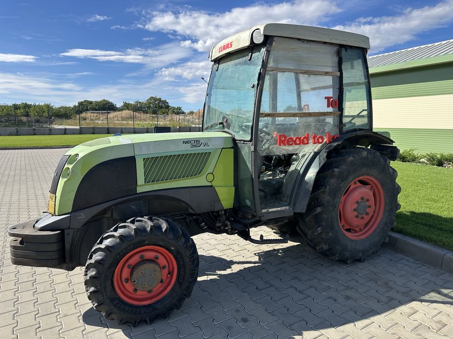 Tractor viticol claas nactis 257 vl