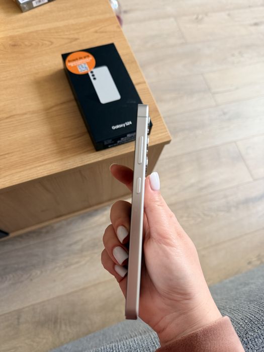 Vand Samsung S24 Grey 256 gb