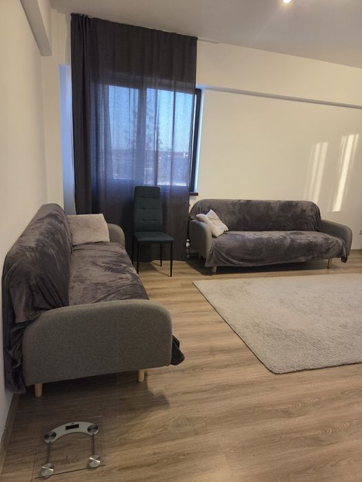 Vanzare apartament 3 camere – Bascov, lângă Pitești